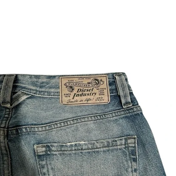 Diesel Men's Light Blue Slim Straight Jeans - Picture 13 of 16